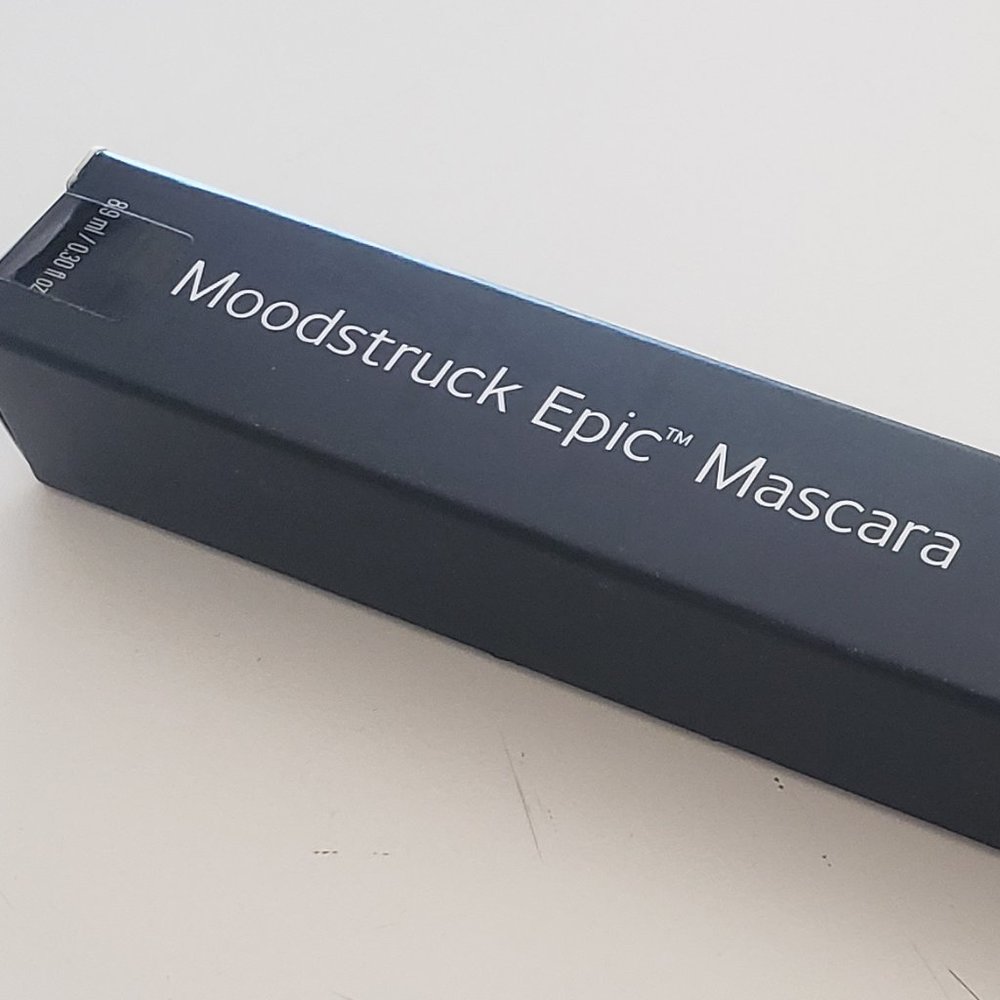 NIB Younique Epic Mascara - Brown